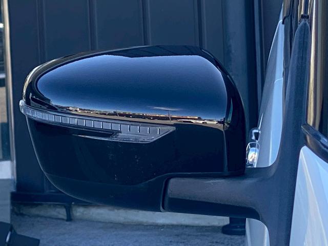 セレナ ハイウェイスター　Ｖセレクション　純正９インチＳＤナビ　フルセグ地デジＴＶ　ブルートゥース　純正フリップダウンモニター　ビルトインＥＴＣ　バックカメラ　両側パワースライドドア　アイドリングストップ　エマージェンシーブレーキ　ＴＶキット（55枚目）