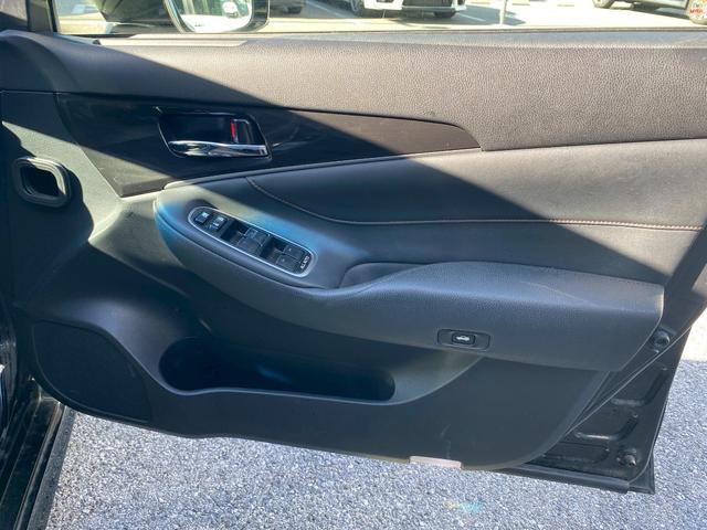 クラウンハイブリッド アスリートS 黒革エアーシート 純正HDDマルチ サンルーフ ビルトインETC バックカメラ プリクラッシュセーフティ レーダークルーズコントロール フルセグ地デジTV ブルートゥース クリアランスソナー(33枚目)