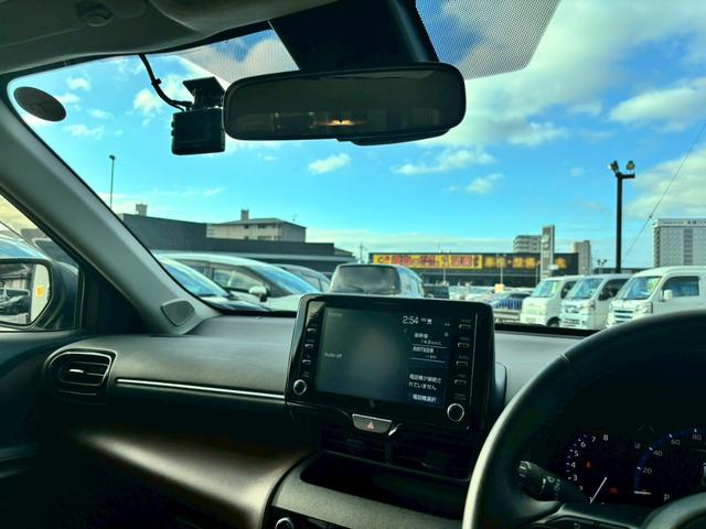 ヤリスクロス Ｚ　純正ディスプレイオーディオ　ブルートゥース　ミラキャスト　パノラミックビューモニター　ビルトインＥＴＣ　プリクラッシュセーフティ　レーダークルーズコントロール　前席シートヒーター　前後ドライブレコーダ（30枚目）