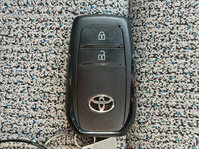 ヤリスクロス Ｚ　純正ディスプレイオーディオ　ブルートゥース　ミラキャスト　パノラミックビューモニター　ビルトインＥＴＣ　プリクラッシュセーフティ　レーダークルーズコントロール　前席シートヒーター　前後ドライブレコーダ（40枚目）