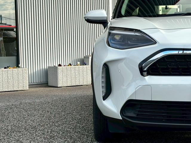 ヤリスクロス Ｚ　純正ディスプレイオーディオ　ブルートゥース　ミラキャスト　パノラミックビューモニター　ビルトインＥＴＣ　プリクラッシュセーフティ　レーダークルーズコントロール　前席シートヒーター　前後ドライブレコーダ（42枚目）