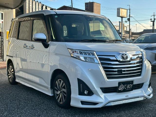 ルーミー カスタムＧ　Ｓ　モデリスタエアロキット　純正９インチＳＤナビ　フルセグ地デジＴＶ　ブルートゥース　パノラミックビューモニター　両側パワースライドドア　スライドドアサンシェード　スマートアシスト　クルーズコントロール（7枚目）