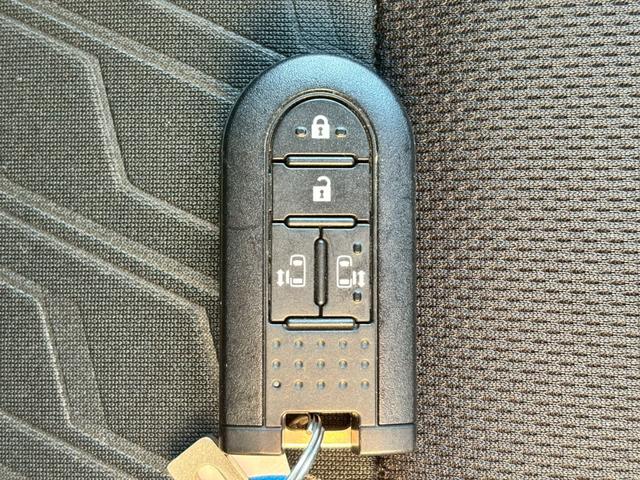 ルーミー カスタムＧ　Ｓ　モデリスタエアロキット　純正９インチＳＤナビ　フルセグ地デジＴＶ　ブルートゥース　パノラミックビューモニター　両側パワースライドドア　スライドドアサンシェード　スマートアシスト　クルーズコントロール（36枚目）