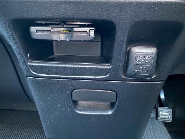 Ｎ－ＢＯＸカスタム Ｇ・Ｌパッケージ　純正メモリーナビ　ワンセグＴＶ　バックカメラ　ＥＴＣ車載器　両側パワースライドドア　ディスチャージヘッドライト　スマートキー＆プッシュスタート　純正１４インチアルミ　純正フリップダウンモニター（21枚目）