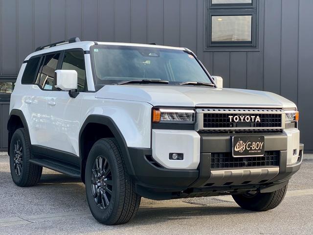 ランドクルーザー２５０ ＶＸ　純正ナビ　パノラマモニター　ビルトインＥＴＣ　シートヒーター　シートクーラー　ハンドルヒーター　タイプＣ・ＨＤＭＩ　ムーンルーフ　革シート　デジタルインナーミラー　コンソールボックス（7枚目）