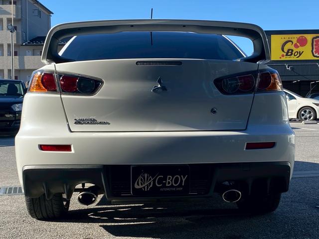 ランサー ＧＳＲプレミアムエボリューションＸ　ワンオーナー　純正ナビ　フルセグＴＶ　ブルートゥース　ＥＴＣ　４ＷＤ　シートヒーター　パドルシフト　ステアリングスイッチ　レカロシート　ブレンボキャリパー　ＢＢＳアルミホイール（10枚目）