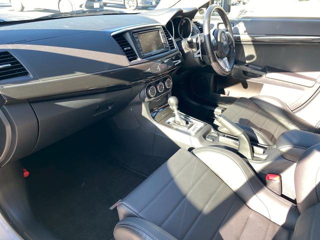 ランサー ＧＳＲプレミアムエボリューションＸ　ワンオーナー　純正ナビ　フルセグＴＶ　ブルートゥース　ＥＴＣ　４ＷＤ　シートヒーター　パドルシフト　ステアリングスイッチ　レカロシート　ブレンボキャリパー　ＢＢＳアルミホイール（36枚目）