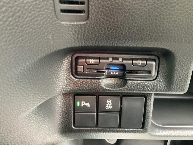 ホンダ N-BOXカスタム 7枚目