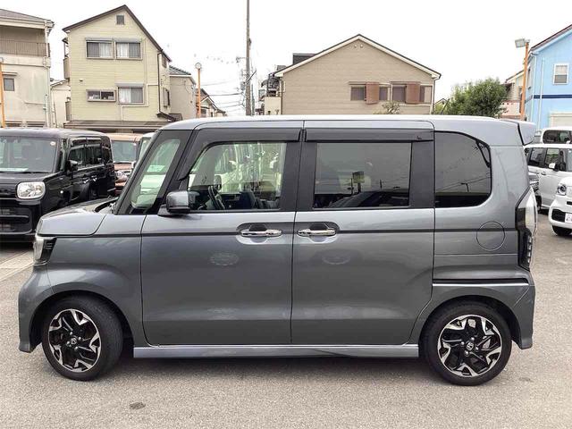 ホンダ N-BOXカスタム 17枚目