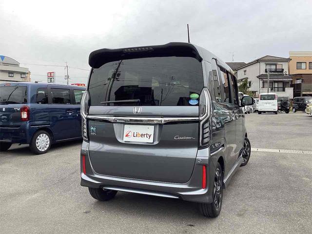ホンダ N-BOXカスタム 18枚目