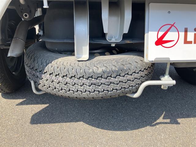 日産 NT100クリッパートラック 18枚目