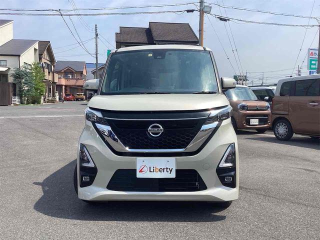 ルークス ハイウェイスター　Ｇターボプロパイロットエディション　ドライブレコーダー　全周囲カメラ　両側電動スライドドア　ナビ　ＴＶ　オートクルーズコントロール　オートライト　スマートキー　アイドリングストップ　電動格納ミラー　ベンチシート　ＣＶＴ　ＡＢＳ（5枚目）