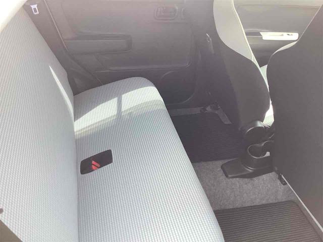 アルト Ｌ　キーレスエントリー　アイドリングストップ　ＣＶＴ　ＥＳＣ　エアコン　パワーステアリング　パワーウィンドウ（18枚目）