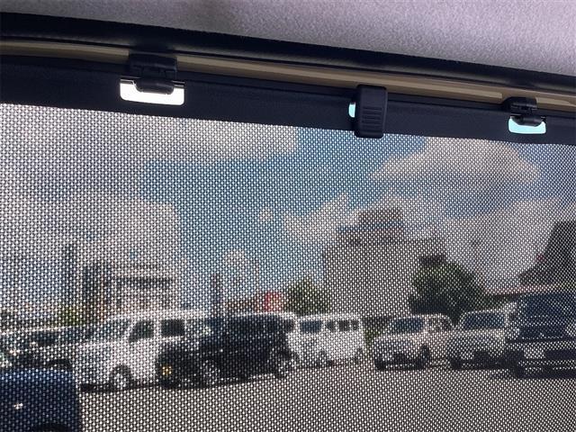 タント ファンクロスターボ　バックカメラ　両側電動スライドドア　クリアランスソナー　衝突被害軽減システム　オートライト　ＬＥＤヘッドランプ　スマートキー　アイドリングストップ　電動格納ミラー　シートヒーター　ベンチシート　ＣＶＴ（31枚目）