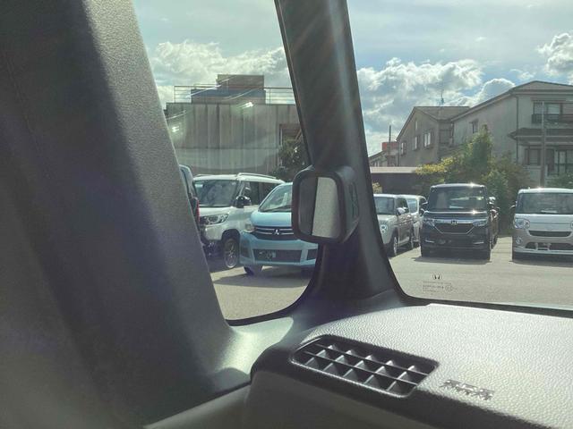 N-BOX ベースグレード バックカメラ 両側スライド・片側電動 クリアランスソナー オートクルーズコントロール レーンアシスト オートライト スマートキー アイドリングストップ 電動格納ミラー シートヒーター ベンチシート(35枚目)