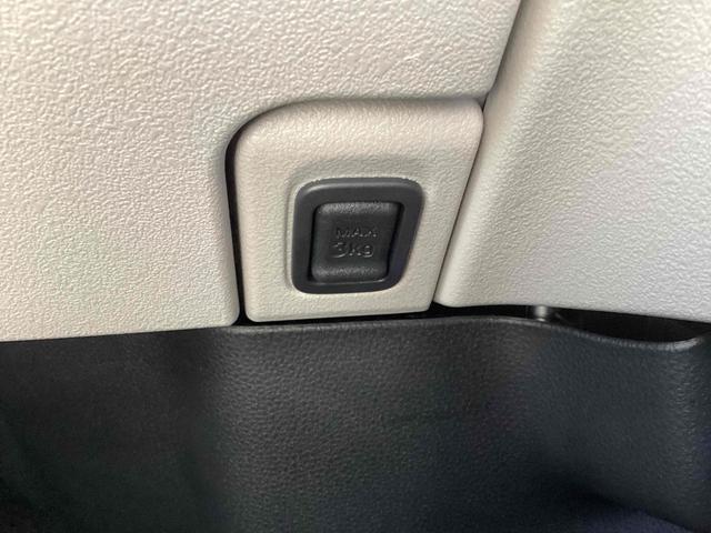 N-BOX ベースグレード バックカメラ 両側スライド・片側電動 クリアランスソナー オートクルーズコントロール レーンアシスト オートライト スマートキー アイドリングストップ 電動格納ミラー シートヒーター ベンチシート(38枚目)