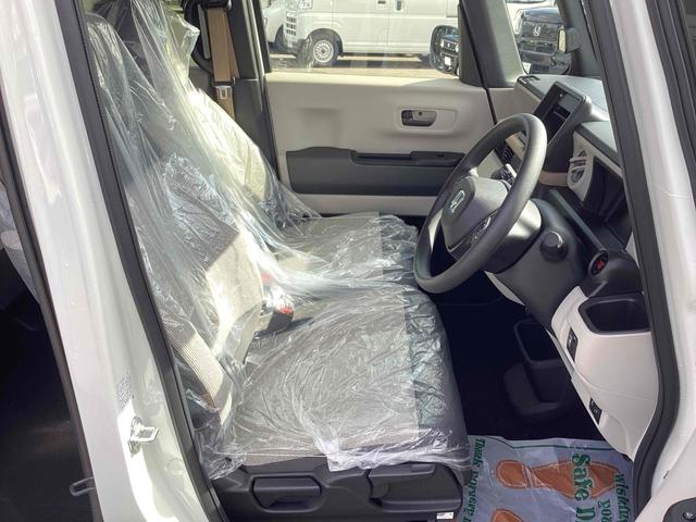 N-BOX ベースグレード バックカメラ 両側スライド・片側電動 クリアランスソナー オートクルーズコントロール レーンアシスト オートライト スマートキー アイドリングストップ 電動格納ミラー シートヒーター ベンチシート(48枚目)