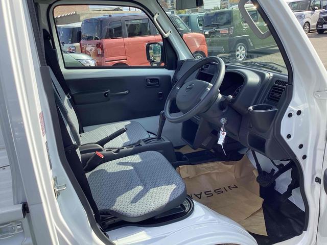 クリッパートラック ＤＸ　軽トラック　ＡＴ　クリアランスソナー　アイドリングストップ　ＥＳＣ　エアコン　パワーウィンドウ　運転席エアバッグ　助手席エアバッグ（20枚目）