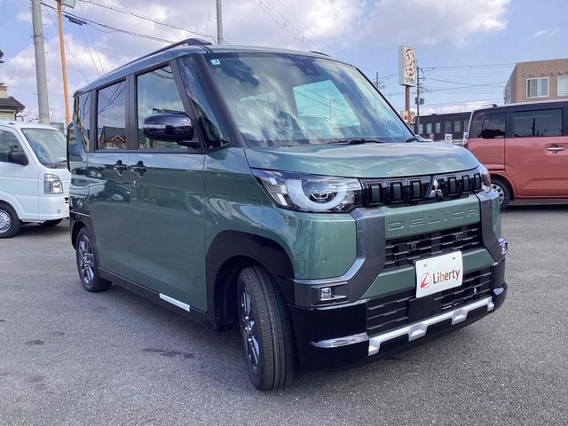 デリカミニ Ｇ　プレミアム　両側電動スライドドア　クリアランスソナー　オートクルーズコントロール　スマートキー　アイドリングストップ　電動格納ミラー　シートヒーター　ベンチシート　ＣＶＴ　ルーフレール　アルミホイール　エアコン（16枚目）