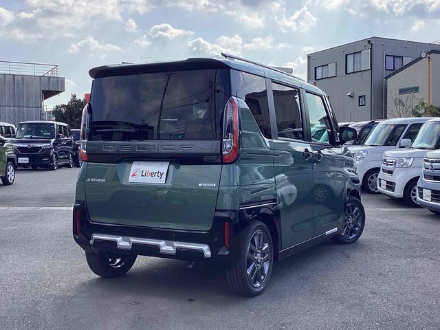 デリカミニ Ｇ　プレミアム　両側電動スライドドア　クリアランスソナー　オートクルーズコントロール　スマートキー　アイドリングストップ　電動格納ミラー　シートヒーター　ベンチシート　ＣＶＴ　ルーフレール　アルミホイール　エアコン（18枚目）