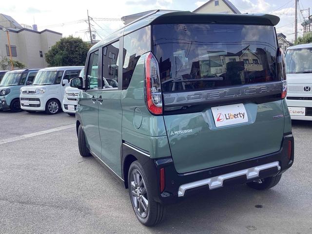 デリカミニ Ｇ　プレミアム　両側電動スライドドア　クリアランスソナー　オートクルーズコントロール　スマートキー　アイドリングストップ　電動格納ミラー　シートヒーター　ベンチシート　ＣＶＴ　ルーフレール　アルミホイール　エアコン（20枚目）