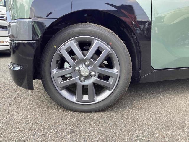 デリカミニ Ｇ　プレミアム　両側電動スライドドア　クリアランスソナー　オートクルーズコントロール　スマートキー　アイドリングストップ　電動格納ミラー　シートヒーター　ベンチシート　ＣＶＴ　ルーフレール　アルミホイール　エアコン（23枚目）