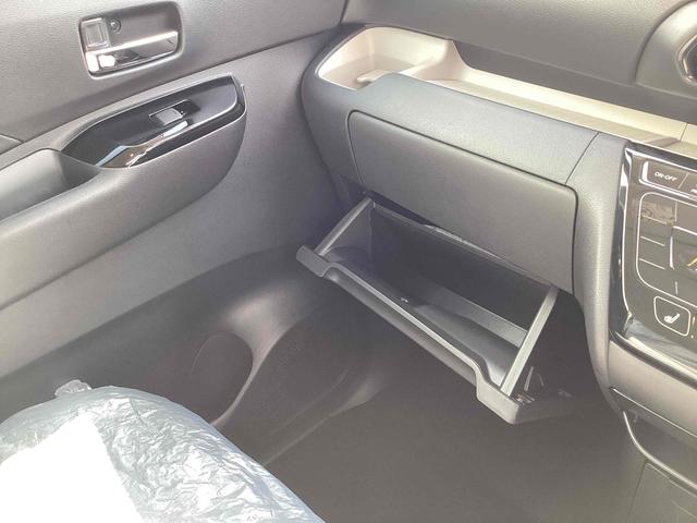 デリカミニ Ｇ　プレミアム　両側電動スライドドア　クリアランスソナー　オートクルーズコントロール　スマートキー　アイドリングストップ　電動格納ミラー　シートヒーター　ベンチシート　ＣＶＴ　ルーフレール　アルミホイール　エアコン（44枚目）