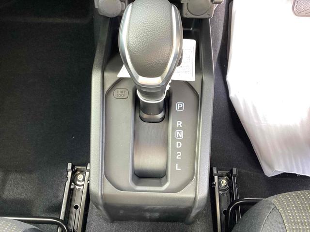 ジムニー ＸＣ　４ＷＤ　クリアランスソナー　レーンアシスト　衝突被害軽減システム　オートライト　ヘッドライトウォッシャー　スマートキー　アイドリングストップ　電動格納ミラー　シートヒーター　ＡＴ　ＥＳＣ（10枚目）