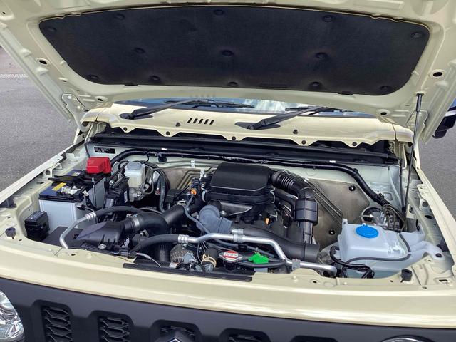 ジムニー ＸＣ　４ＷＤ　クリアランスソナー　レーンアシスト　衝突被害軽減システム　オートライト　ヘッドライトウォッシャー　スマートキー　アイドリングストップ　電動格納ミラー　シートヒーター　ＡＴ　ＥＳＣ（22枚目）