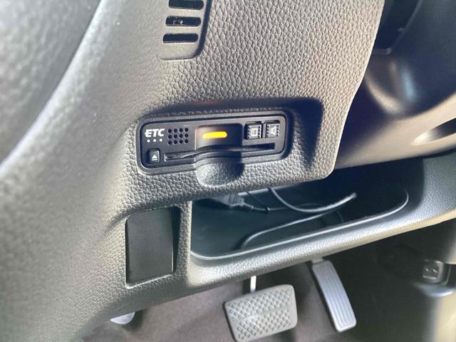 Ｎ－ＢＯＸカスタム Ｇ・Ｌホンダセンシング　ＥＴＣ　バックカメラ　両側スライド・片側電動　ナビ　ＴＶ　クリアランスソナー　レーンアシスト　衝突被害軽減システム　スマートキー　アイドリングストップ　電動格納ミラー　ベンチシート　ＣＶＴ　ＥＳＣ（11枚目）