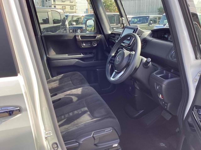 Ｎ－ＢＯＸカスタム Ｇ・Ｌホンダセンシング　ＥＴＣ　バックカメラ　両側スライド・片側電動　ナビ　ＴＶ　クリアランスソナー　レーンアシスト　衝突被害軽減システム　スマートキー　アイドリングストップ　電動格納ミラー　ベンチシート　ＣＶＴ　ＥＳＣ（36枚目）