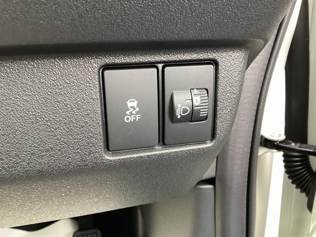 N-BOXカスタム ベースグレード HondaSENSING アダプティブクルーズコントロール 電子パーキング 左パワースライドドア LEDヘッドライト フォグライト スマートキー プッシュスタート アイドリングストップ シートヒーター(8枚目)