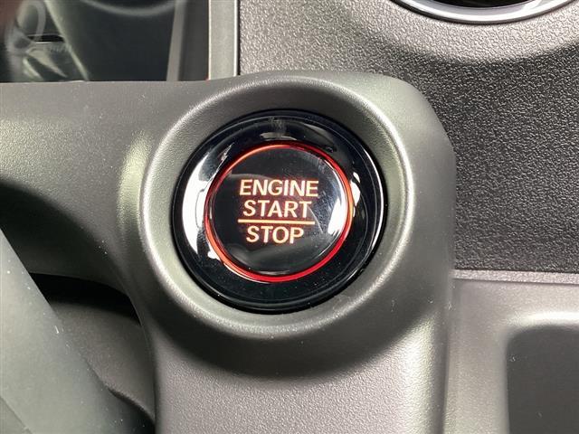 N-BOXカスタム ベースグレード HondaSENSING アダプティブクルーズコントロール 電子パーキング 左パワースライドドア LEDヘッドライト フォグライト スマートキー プッシュスタート アイドリングストップ シートヒーター(9枚目)