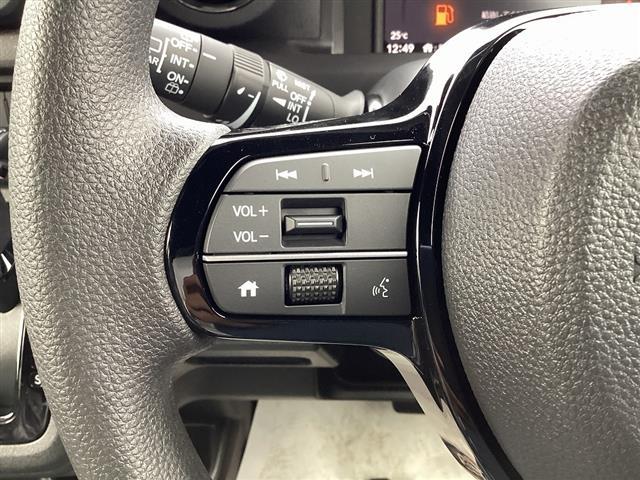 N-BOXカスタム ベースグレード HondaSENSING アダプティブクルーズコントロール 電子パーキング 左パワースライドドア LEDヘッドライト フォグライト スマートキー プッシュスタート アイドリングストップ シートヒーター(10枚目)