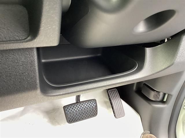 N-BOXカスタム ベースグレード HondaSENSING アダプティブクルーズコントロール 電子パーキング 左パワースライドドア LEDヘッドライト フォグライト スマートキー プッシュスタート アイドリングストップ シートヒーター(48枚目)