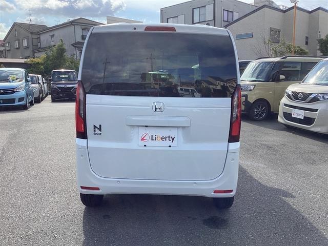 N-BOX ベースグレード HondaSENSING アダプティブクルーズコントロール 電子パーキング LEDヘッドライト スマートキー プッシュスタート アイドリングストップ 片側電動スライドドア 電動格納ドアミラー(20枚目)