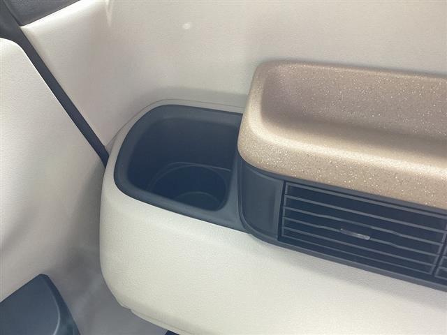 N-BOX ベースグレード HondaSENSING アダプティブクルーズコントロール 電子パーキング LEDヘッドライト スマートキー プッシュスタート アイドリングストップ 片側電動スライドドア 電動格納ドアミラー(43枚目)