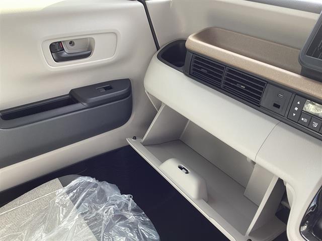 N-BOX ベースグレード HondaSENSING アダプティブクルーズコントロール 電子パーキング LEDヘッドライト スマートキー プッシュスタート アイドリングストップ 片側電動スライドドア 電動格納ドアミラー(46枚目)