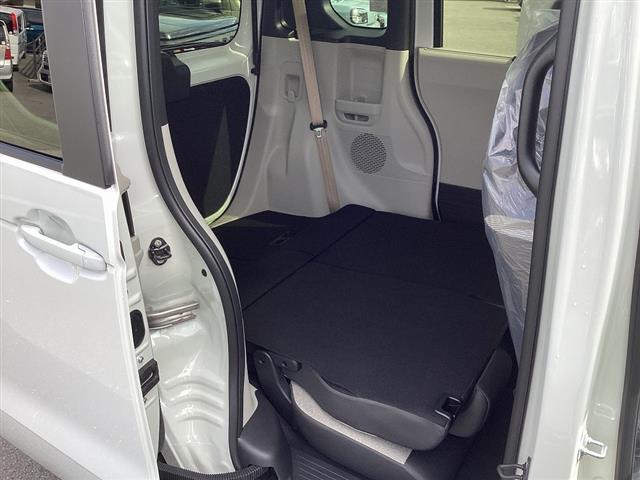 N-BOX ベースグレード HondaSENSING アダプティブクルーズコントロール 電子パーキング LEDヘッドライト スマートキー プッシュスタート アイドリングストップ 片側電動スライドドア 電動格納ドアミラー(49枚目)