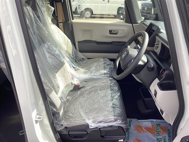 N-BOX ベースグレード HondaSENSING アダプティブクルーズコントロール 電子パーキング LEDヘッドライト スマートキー プッシュスタート アイドリングストップ 片側電動スライドドア 電動格納ドアミラー(57枚目)