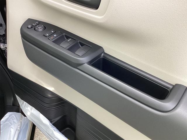 N-BOX ベースグレード バックカメラ 両側スライド・片側電動 クリアランスソナー オートクルーズコントロール レーンアシスト 衝突被害軽減システム LEDヘッドランプ スマートキー アイドリングストップ 電動格納ミラー(12枚目)