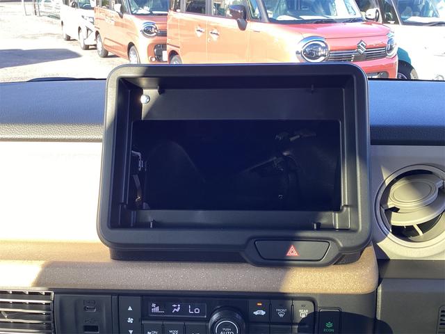 Ｎ－ＢＯＸ ベースグレード　ＨｏｎｄａＳＥＮＳＩＮＧ　アダプティブクルーズコントロール　電子パーキング　左パワースライドドア　スマートキー　プッシュスタート　アイドリングストップ　ＬＥＤヘッドライト　ステアリングスイッチ（9枚目）