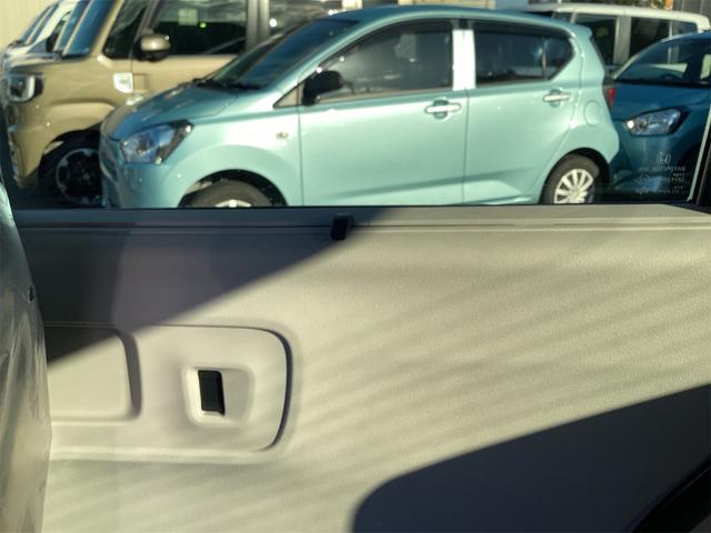 Ｎ－ＢＯＸ ベースグレード　ＨｏｎｄａＳＥＮＳＩＮＧ　アダプティブクルーズコントロール　電子パーキング　左パワースライドドア　スマートキー　プッシュスタート　アイドリングストップ　ＬＥＤヘッドライト　ステアリングスイッチ（33枚目）