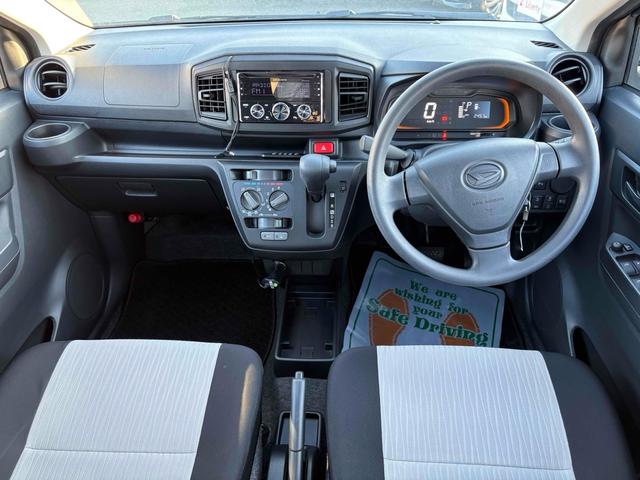 ミライース L SAIII クリアランスソナー 衝突被害軽減システム オートマチックハイビーム キーレスエントリー アイドリングストップ 電動格納ミラー CVT ESC CD エアコン パワーウィンドウ(6枚目)