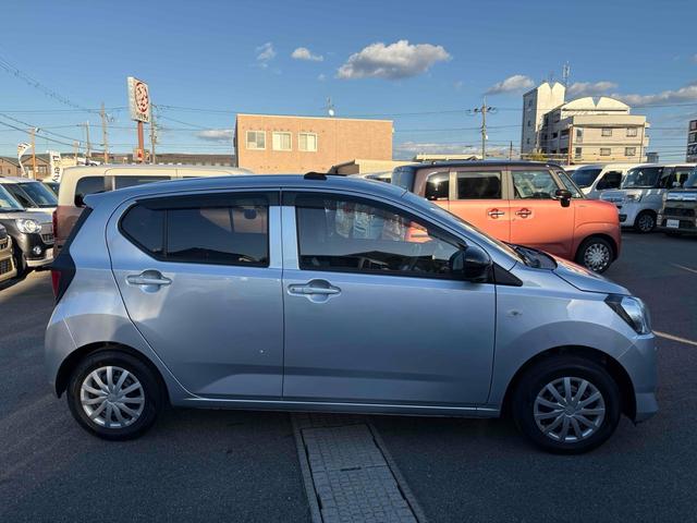 ミライース L SAIII クリアランスソナー 衝突被害軽減システム オートマチックハイビーム キーレスエントリー アイドリングストップ 電動格納ミラー CVT ESC CD エアコン パワーウィンドウ(10枚目)