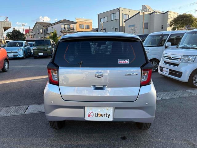 ミライース L SAIII クリアランスソナー 衝突被害軽減システム オートマチックハイビーム キーレスエントリー アイドリングストップ 電動格納ミラー CVT ESC CD エアコン パワーウィンドウ(12枚目)