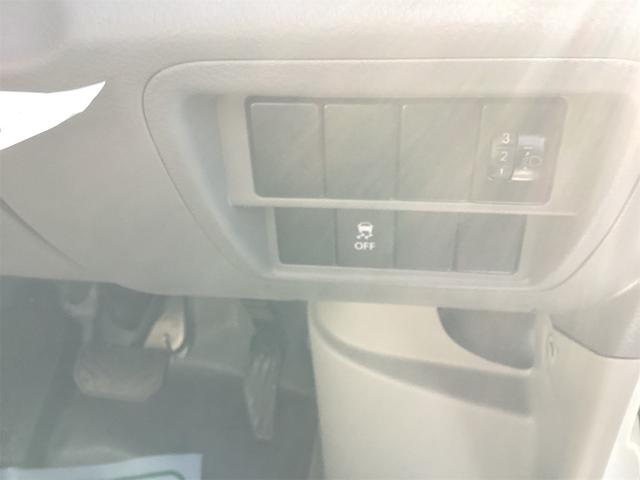 エブリイ ＰＣ　ＡＴ　両側スライドドア　キーレスエントリー　電動格納ミラー　オートライト　ＥＳＣ　エアコン　パワーウィンドウ　運転席エアバッグ　助手席エアバッグ　ＣＤ（10枚目）