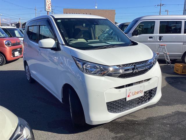 ｅＫワゴン Ｍ　ＥＴＣ　バックカメラ　ナビ　ＴＶ　オートライト　キーレスエントリー　アイドリングストップ　電動格納ミラー　シートヒーター　ベンチシート　ＣＶＴ　エアコン　パワーステアリング（17枚目）