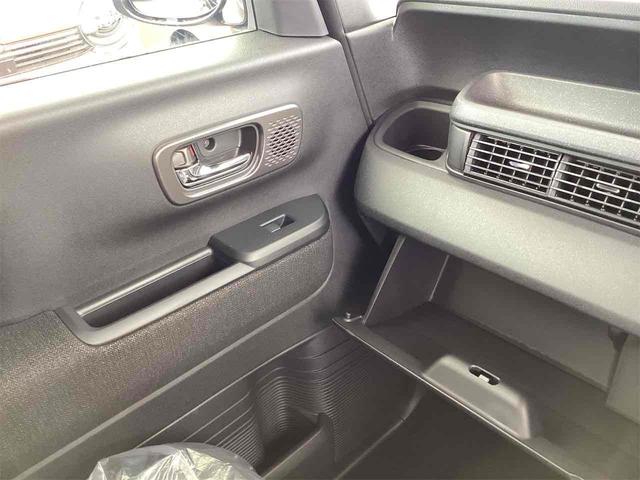 Ｎ－ＢＯＸカスタム ベースグレード　バックカメラ　両側スライド・片側電動　クリアランスソナー　レーンアシスト　オートライト　スマートキー　アイドリングストップ　電動格納ミラー　シートヒーター　ＣＶＴ　ＥＳＣ　チップアップシート（28枚目）