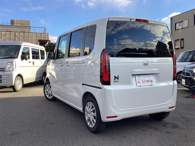 Ｎ－ＢＯＸ ベースグレード　バックカメラ　両側スライド・片側電動　クリアランスソナー　オートクルーズコントロール　オートライト　スマートキー　アイドリングストップ　シートヒーター　ＣＶＴ　ＥＳＣ　チップアップシート　エアコン（8枚目）